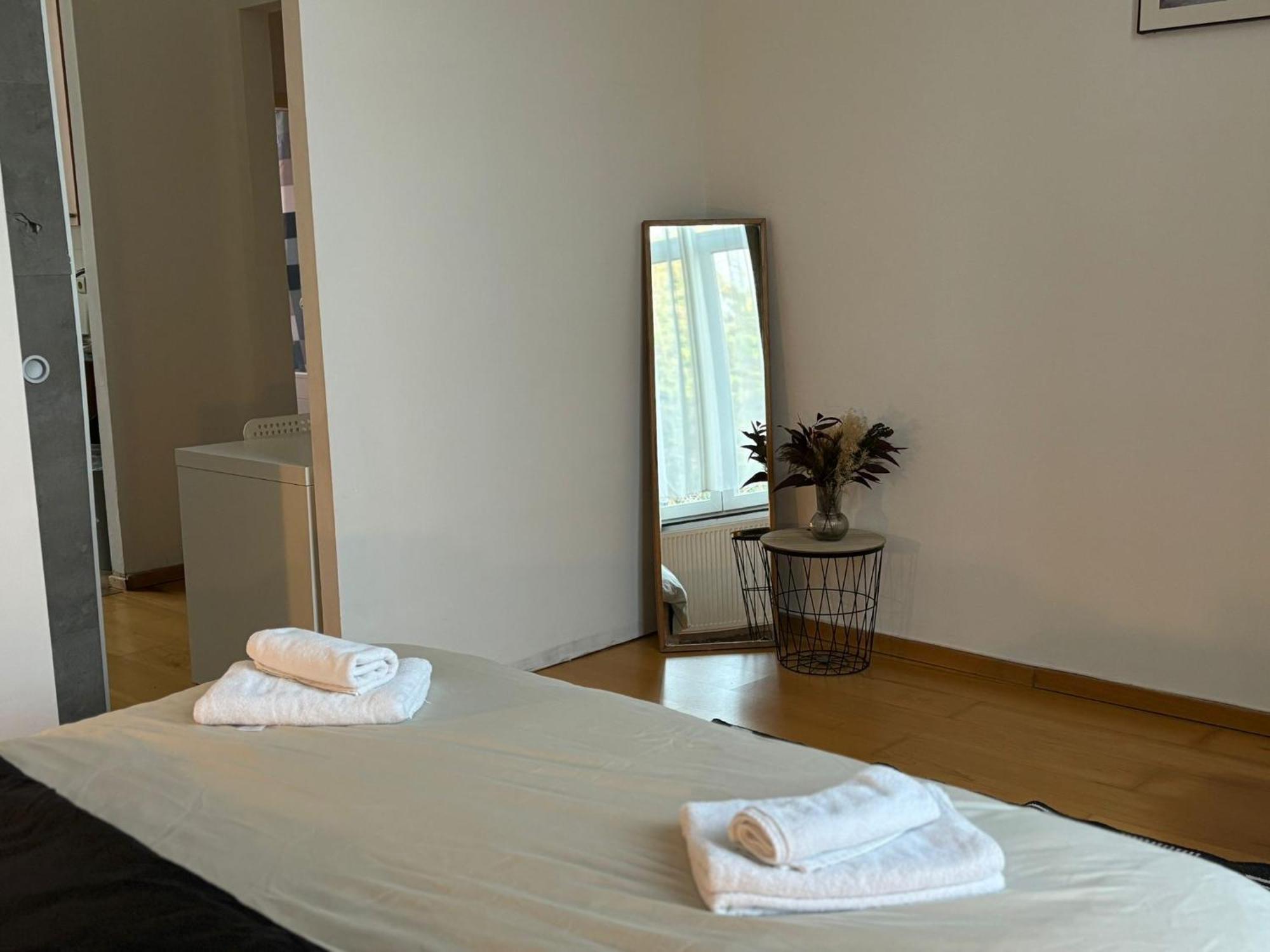 L&L Residence 1 Brussels Ngoại thất bức ảnh