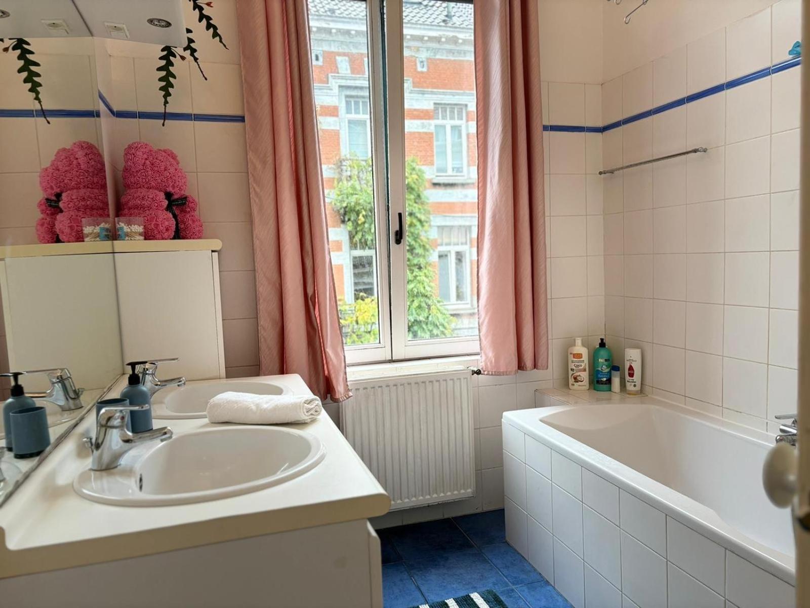 L&L Residence 1 Brussels Ngoại thất bức ảnh